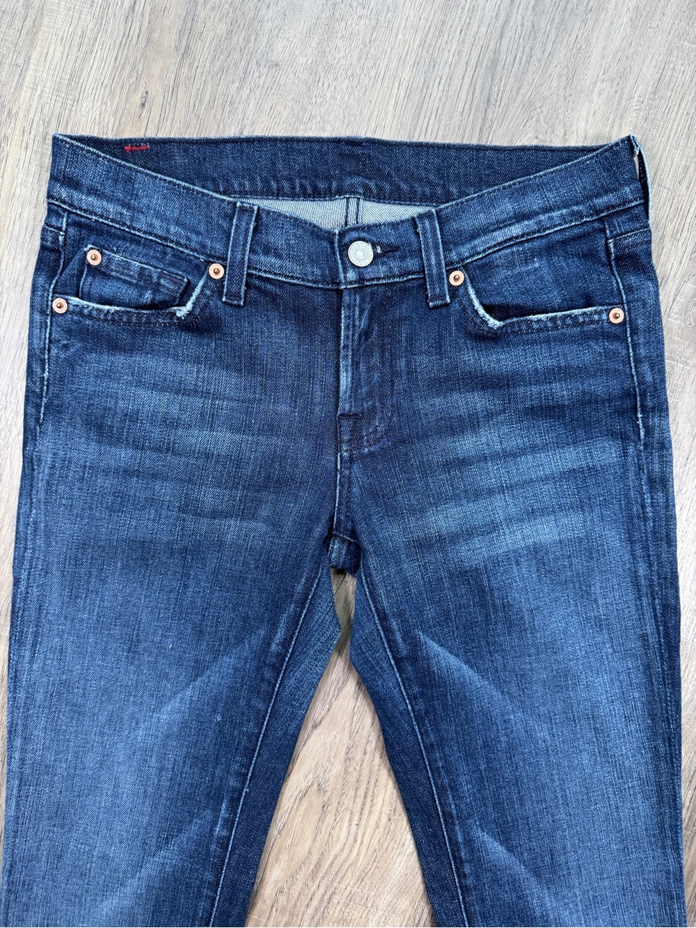 7 For All Mankind Bootcut Jeans Sz 26 Dark Wash Rare Pocket Detail - Picture 2 of 14
